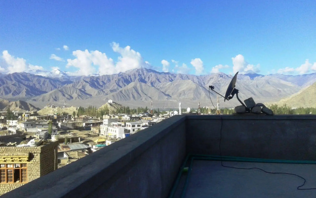 Ladakh View Home Stay