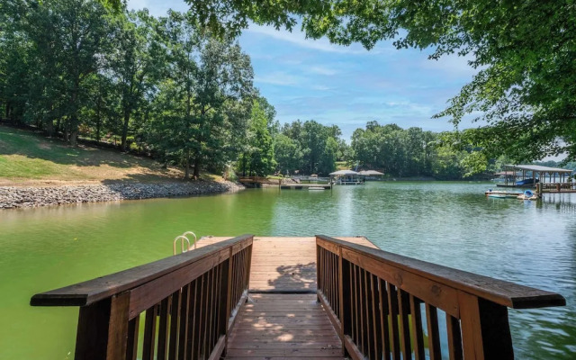 Dragonfly Cove Private Dock!