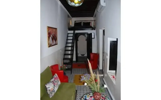 Riad Bleu Topaze