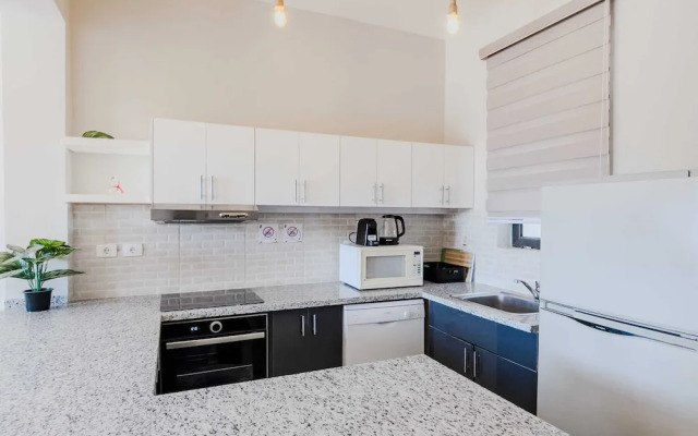 Xuru Stays I Astounding 3bdr Villa @ Tawila Pool Front