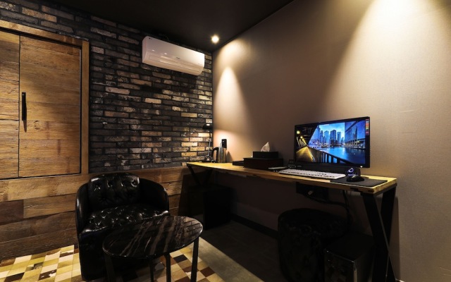A-vant Hotel