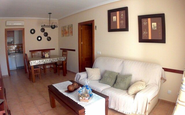 Home Star Thalassa