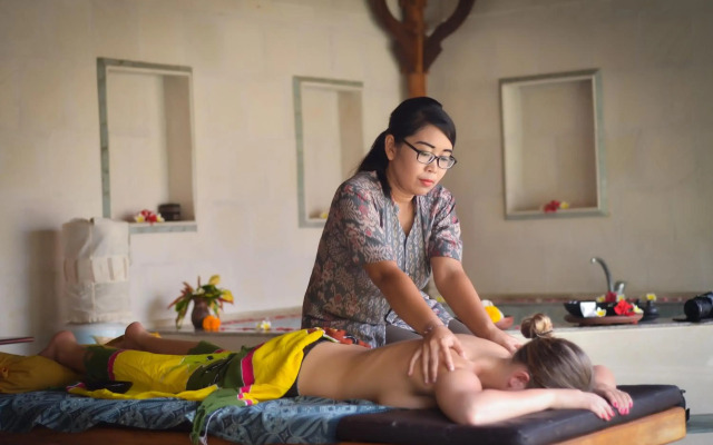 Aneka Lovina Villas and Spa