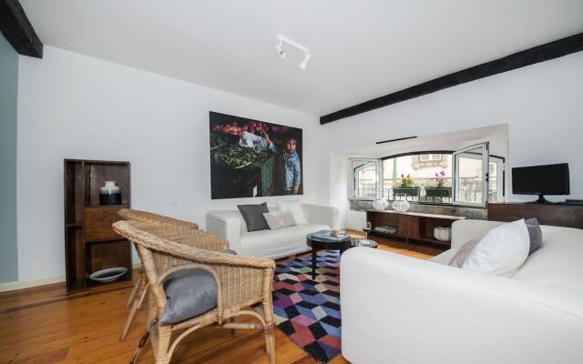 Sé Cathedral - Lisbon Cheese & Wine