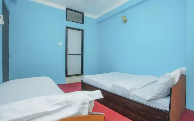 SPOT ON 571 Hotel Ashim