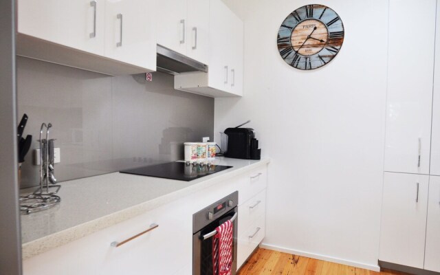 Waves On Florida - Surf Side