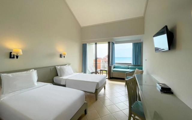 Pinnacle Grand Jomtien Resort and Beach Club