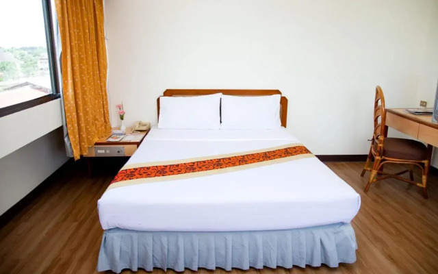 Thumrin Hotel