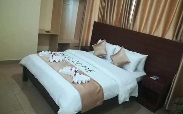 Delfirm Hotel