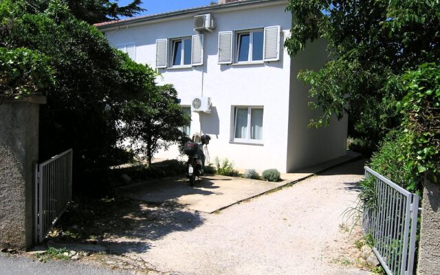 Apartment Danilo