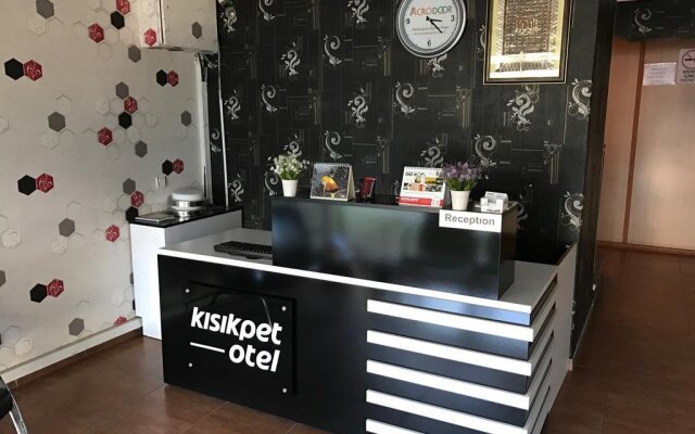 Kisikpet Hotel