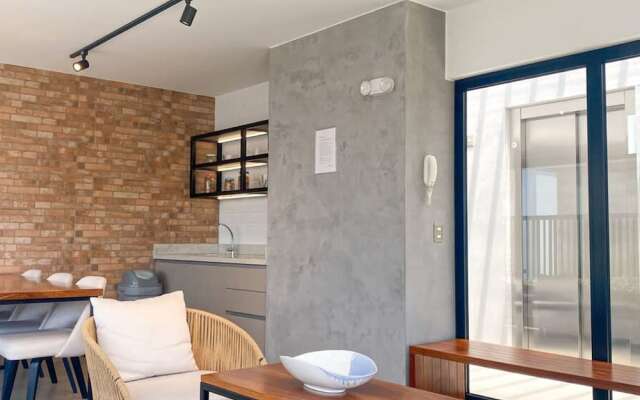 w Picturesque 2BR in the Heart of Miraflores
