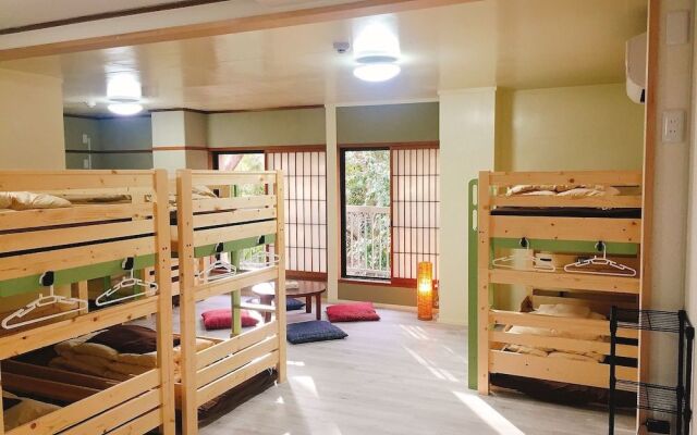 On My Way Kyoto GuestHouse - Hostel