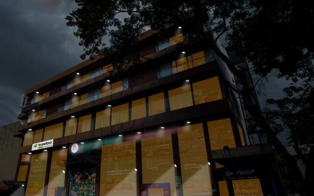 Collection O 3175 Pluspoint Suites