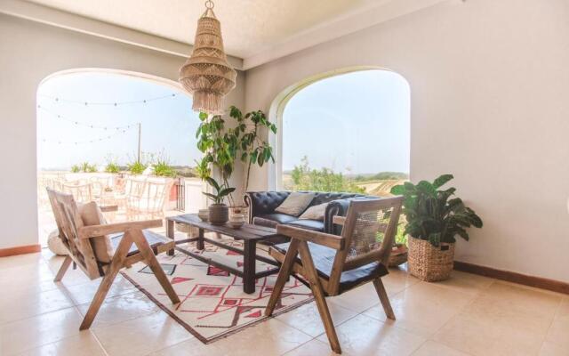 Dreamsea Surf Guest House