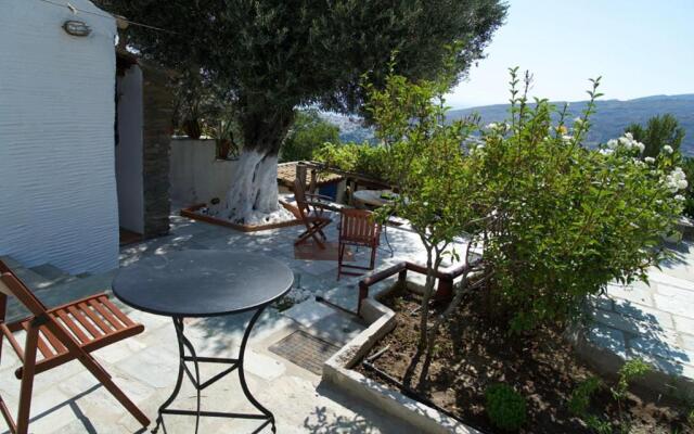 Alba Andros Studio