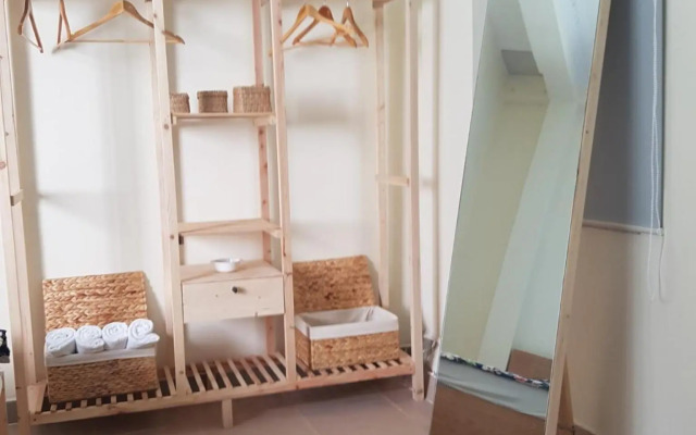 Xoai Xanh Hostel & Villa