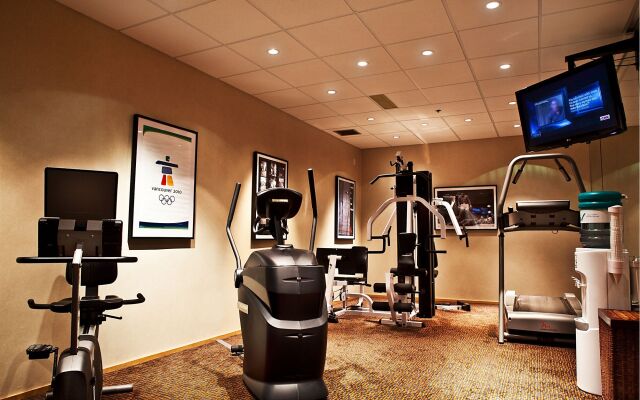 Holiday Inn Express & Suites Langley by IHG