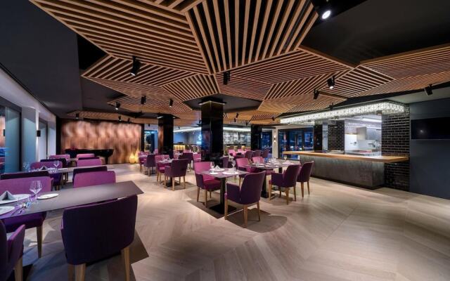 Donautica Hotel & Restaurant