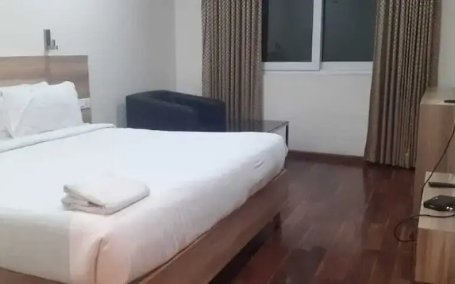 Hotel Rn Grand