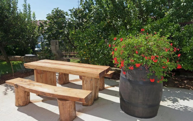 Beautiful Apartment in Porec near Sea