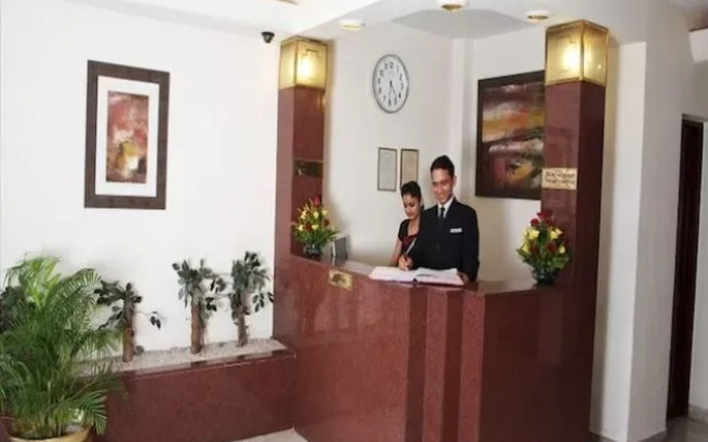 SCOOVEY The BMK Hotel