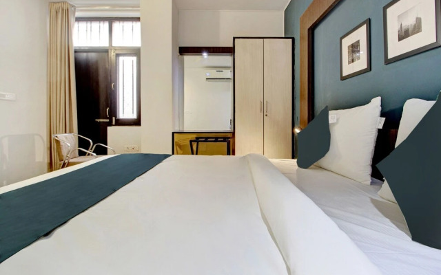 SilverKey Executive Stays 42924 The Bellefin