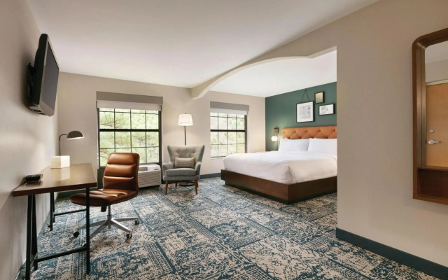 Four Points by Sheraton Raleigh Arena