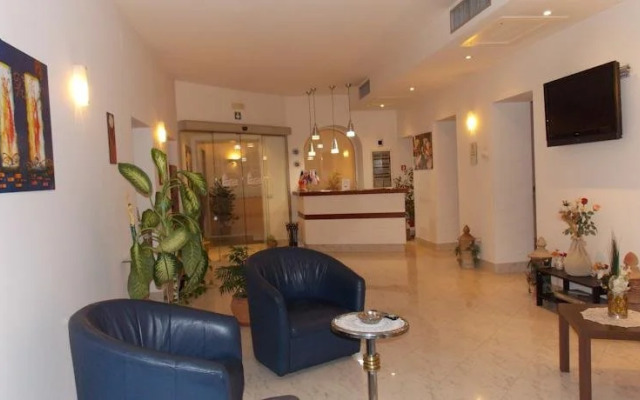 Отель Albergo Roma