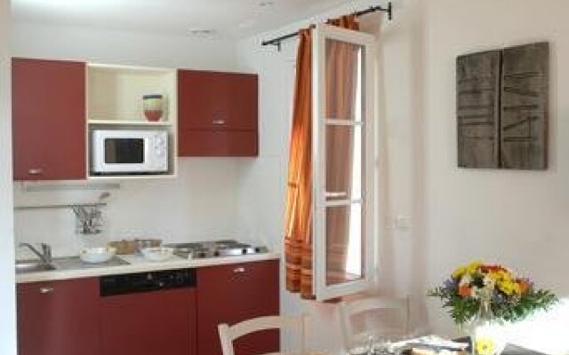 Les Jasses De Camargue