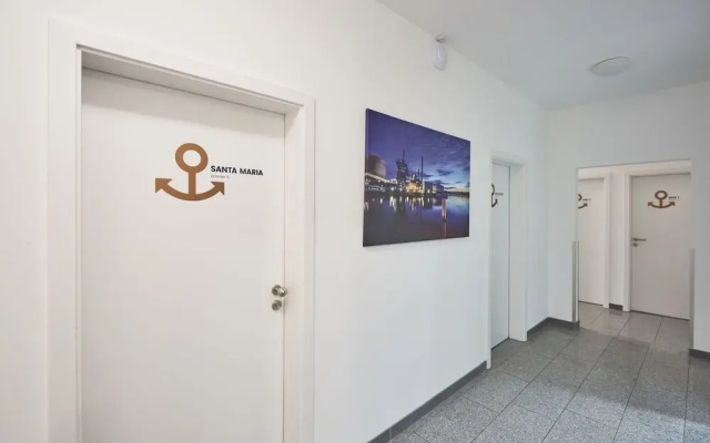 Harbour Apartments