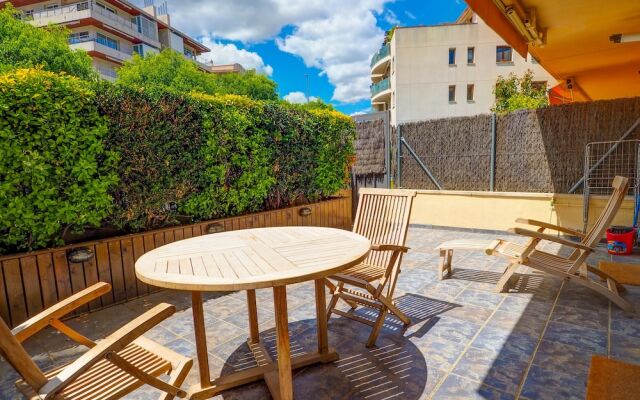 Megan Apartment by Hello Apartments Sitges