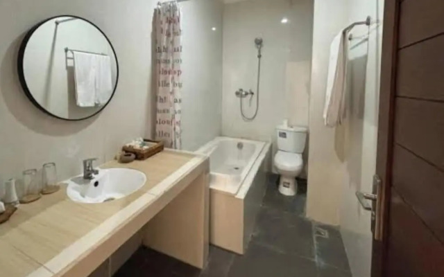 Edotel Greenland Hotel