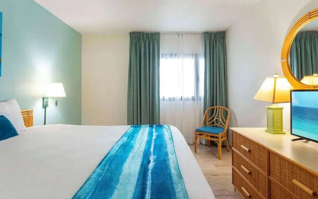 Royal Islander Resort La Plage
