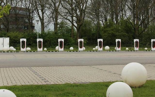 Отель Fletcher Hotel-Restaurant 's-Hertogenbosch