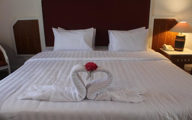 Arnava Hotel Senen