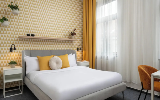 Riverside Hotel by Goodnite cz
