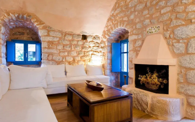 Arapakis Historic Castle