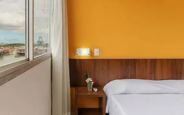 Alice Vitria Hotel
