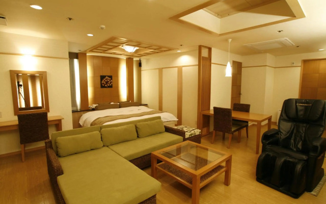 Hotel & Spa Lotus – Adults Only