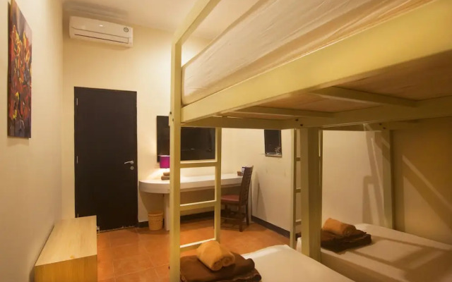 Savita Inn