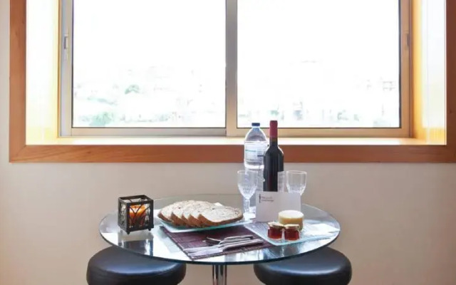 Time Stop Apartment