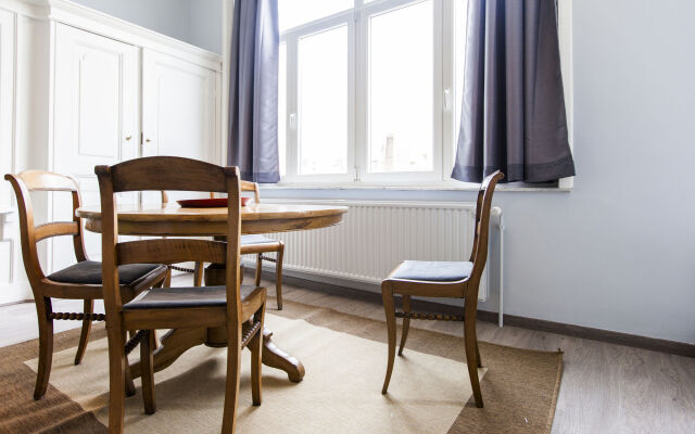 Schuman Square - EU Apartments