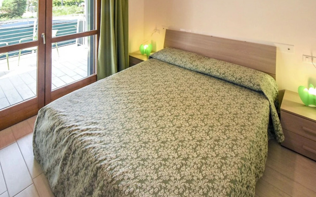 Dora Lido Degli Estensi