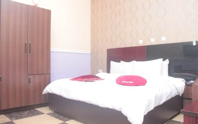 Titanic View Hotel & Suites Ltd