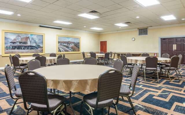 Quality Inn & Suites Palatka Riverfront