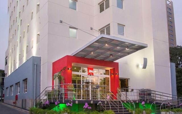 Ibis Asuncion