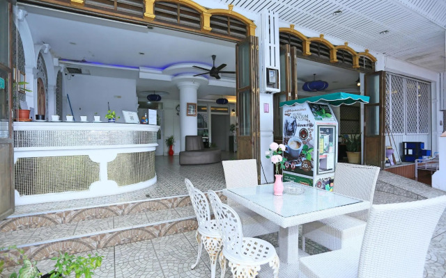 Triple Three Patong