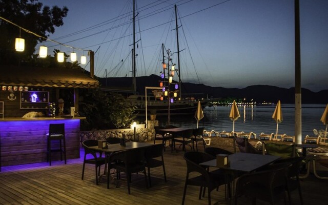 Maskot Beach Tatil Evi