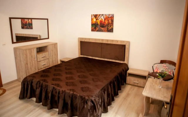Hotel Allegro